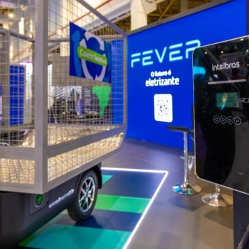 Intelbras oferece carregadores para veículos elétricos e apoio no pós-venda para clientes da Fever Mobilidade