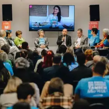 Brasil reduz distorção idade série, mas 13% dos estudantes do ensino fundamental público estão com dois ou mais anos de atraso escolar, alerta UNICEF