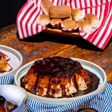 Dia do chocolate: duas receitas para deixar a comemoração mais doce